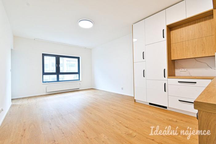 Pronájem bytu 2+kk, Brno, Ghegova, 68 m2