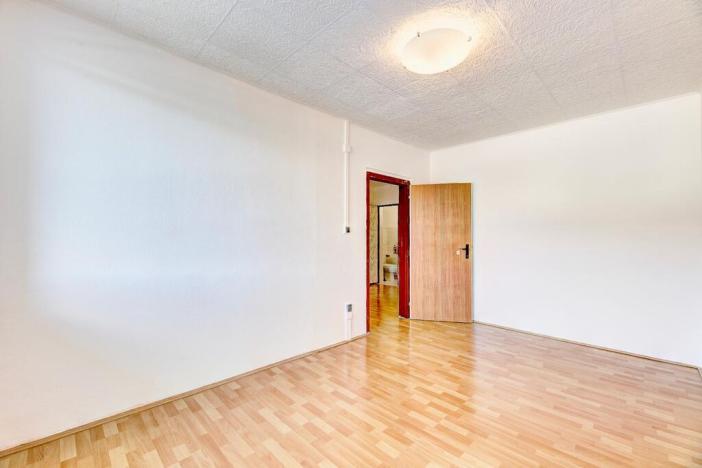 Prodej bytu 3+1, Loděnice, Za GZ, 66 m2