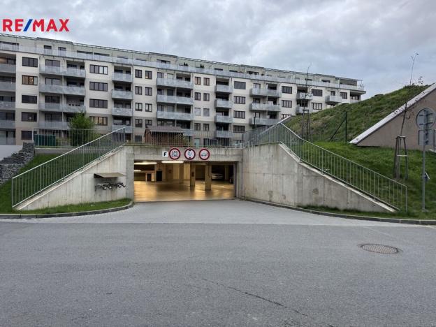 Pronájem garážového stání, Olomouc, Camilla Sitteho, 20 m2