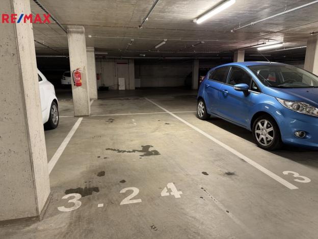 Pronájem garážového stání, Olomouc, Camilla Sitteho, 20 m2