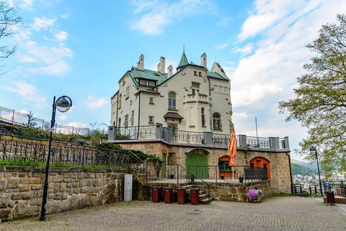 Prodej pozemku pro bydlení, Děčín, 729 m2