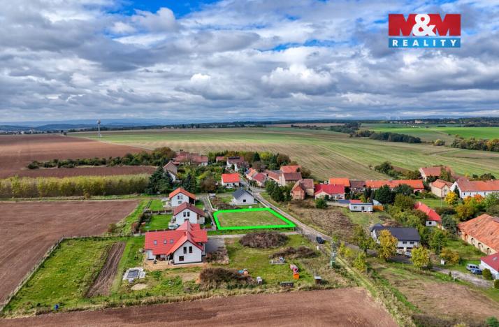 Prodej pozemku pro bydlení, Milostín, 900 m2