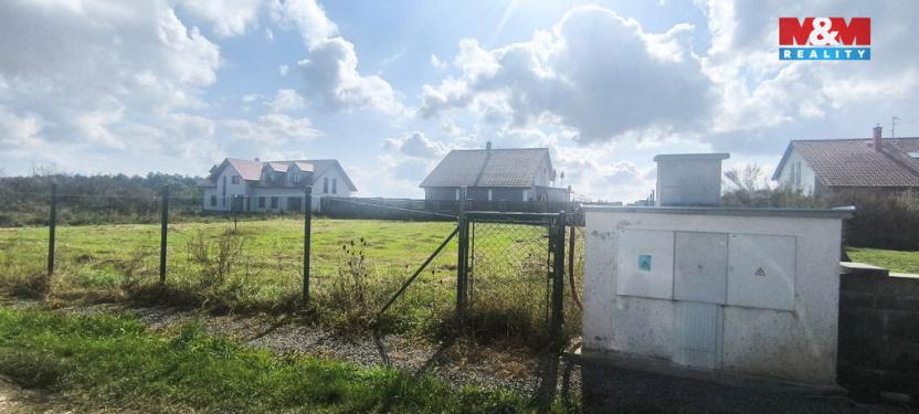 Prodej pozemku pro bydlení, Milostín, 900 m2