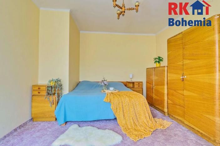 Prodej vícegeneračního domu, Chrášťany, 218 m2