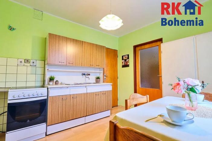 Prodej vícegeneračního domu, Chrášťany, 218 m2