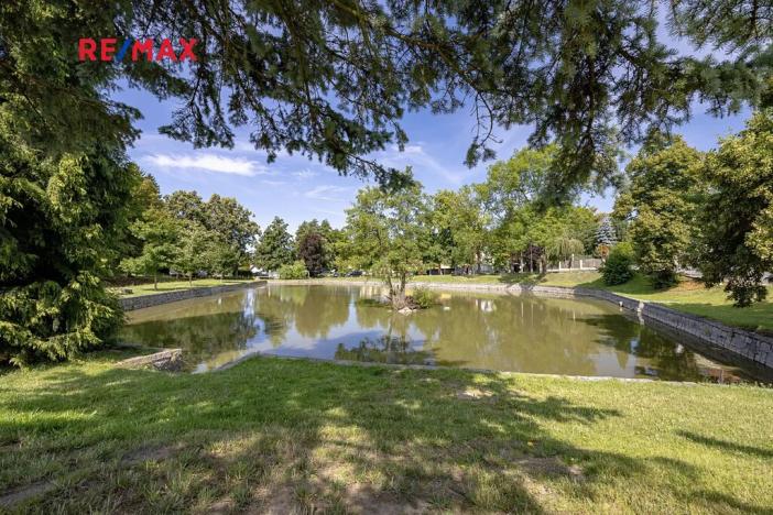 Prodej pozemku pro bydlení, Babice, 412 m2