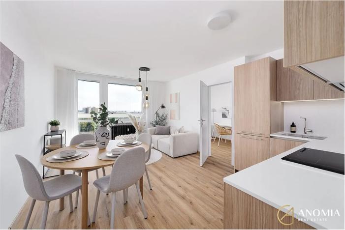 Prodej bytu 4+kk, Praha - Kobylisy, Třebenická, 73 m2