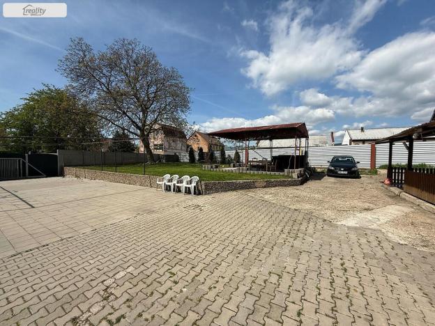 Prodej činžovního domu, Dubí - Pozorka, Mírová, 874 m2