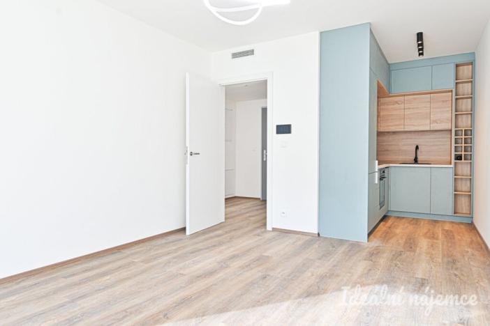 Pronájem bytu 2+kk, Brno - Komín, Bystrcká, 49 m2