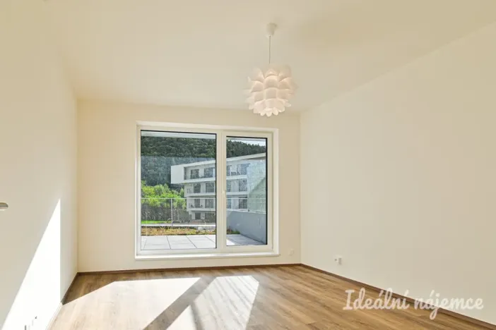 Pronájem bytu 2+kk, Brno - Komín, Bystrcká, 49 m2