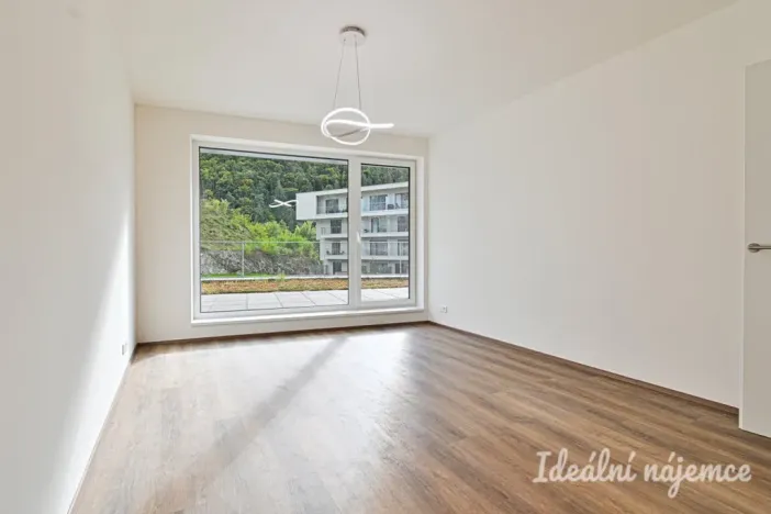 Pronájem bytu 2+kk, Brno - Komín, Bystrcká, 49 m2