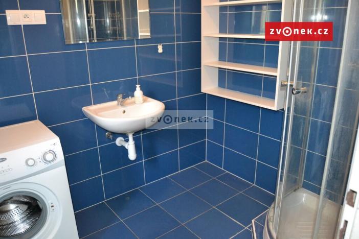 Prodej komerční nemovitosti, Zlín, Středová, 230 m2