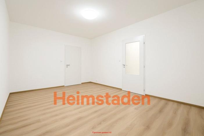 Pronájem bytu 4+1, Karviná - Hranice, Slovenská, 73 m2