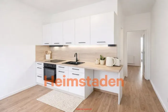 Pronájem bytu 2+1, Havířov - Město, Dlouhá třída, 52 m2