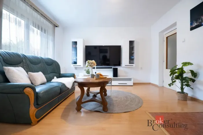 Prodej rodinného domu, Jirny, 160 m2