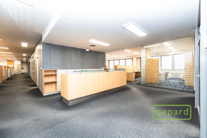 Pronájem kanceláře, Praha - Motol, Plzeňská, 132 m2