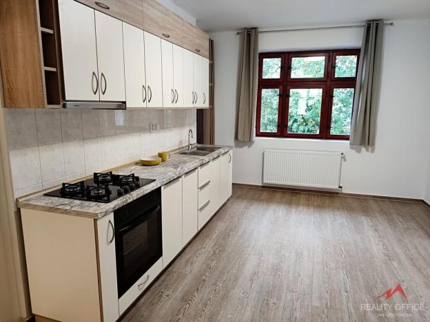 Pronájem bytu 1+1, Děčín - Děčín III-Staré Město, Žerotínova, 51 m2
