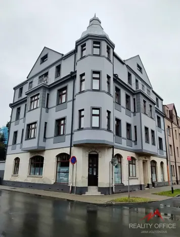 Pronájem bytu 1+1, Děčín - Děčín III-Staré Město, Žerotínova, 51 m2