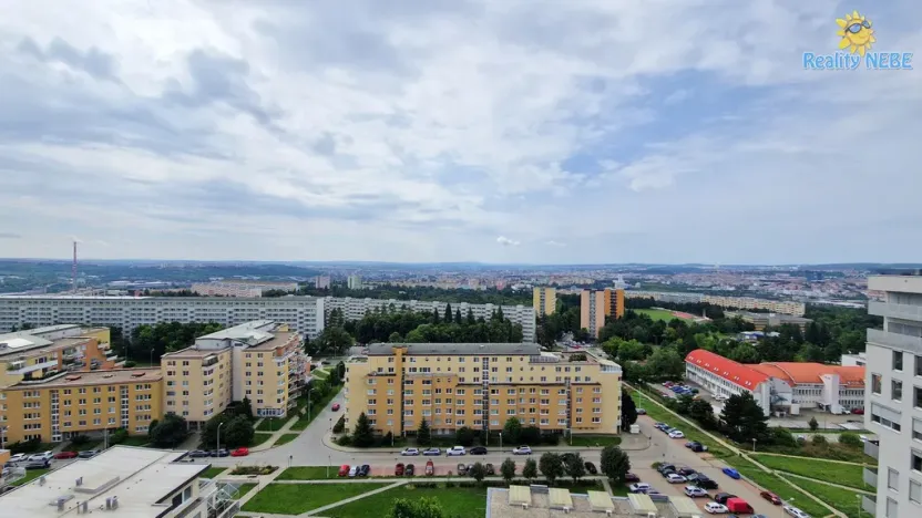 Pronájem obchodního prostoru, Brno - Lesná, Majdalenky, 214 m2
