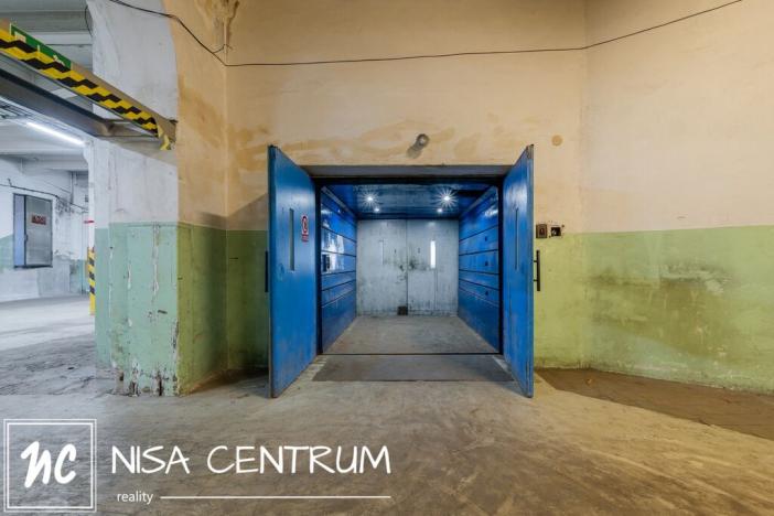 Pronájem výrobních prostor, Hostinné, Nádražní, 6000 m2