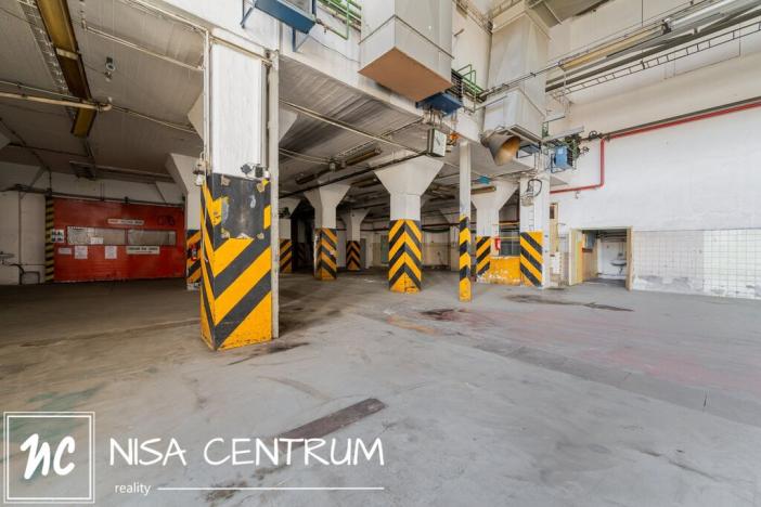 Pronájem výrobních prostor, Hostinné, Nádražní, 6000 m2