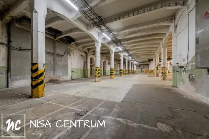 Pronájem výrobních prostor, Hostinné, Nádražní, 6000 m2