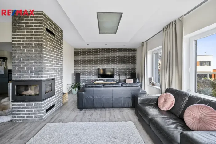 Prodej rodinného domu, Stěžery - Stěžírky, 215 m2