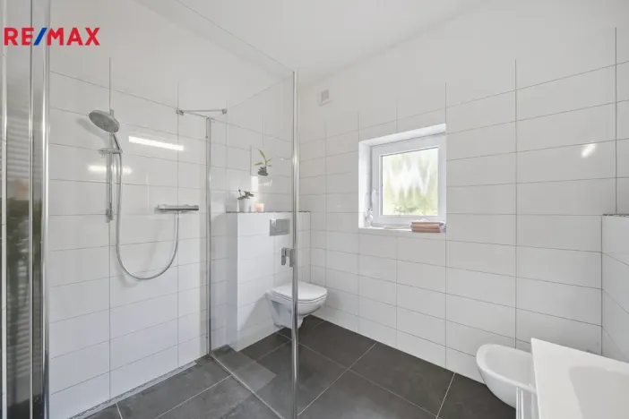 Prodej rodinného domu, Stěžery - Stěžírky, 215 m2