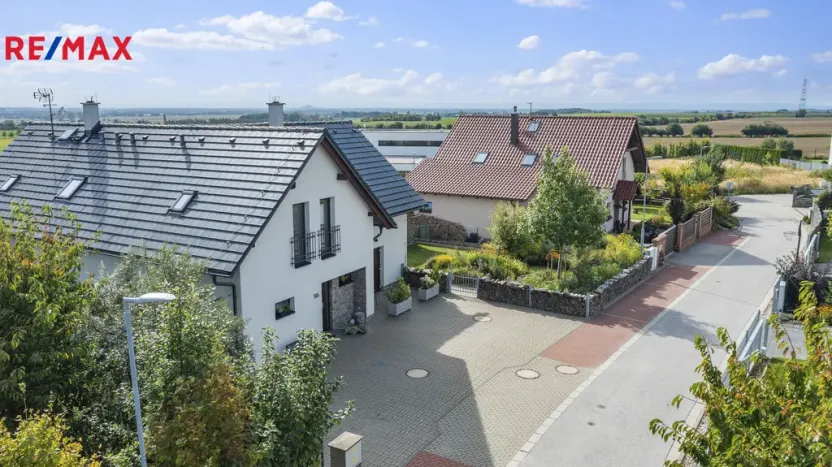 Prodej rodinného domu, Stěžery - Stěžírky, 215 m2