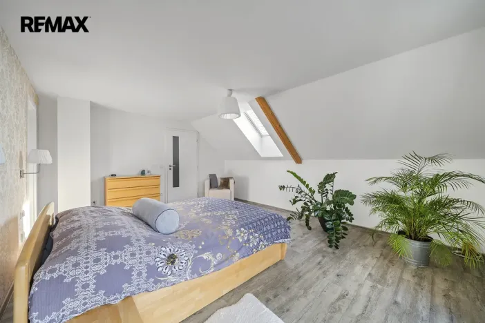 Prodej rodinného domu, Stěžery - Stěžírky, 215 m2