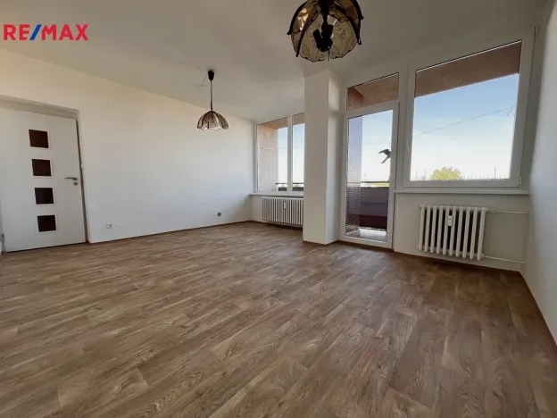 Pronájem bytu 3+1, Hradec Králové, Pod Strání, 74 m2