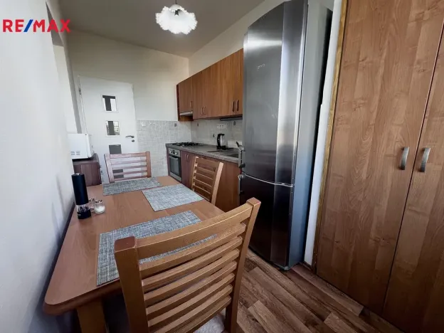 Pronájem bytu 3+1, Hradec Králové, Pod Strání, 74 m2