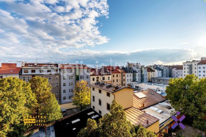 Prodej bytu 2+kk, Praha - Vršovice, Bulharská, 42 m2