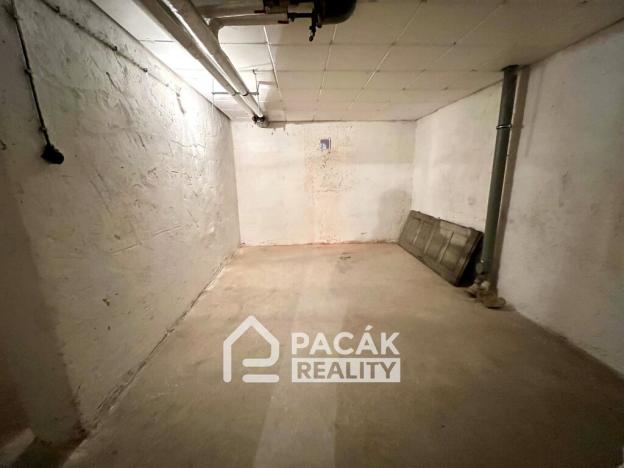 Prodej skladu, Olomouc, tř. Míru, 30 m2