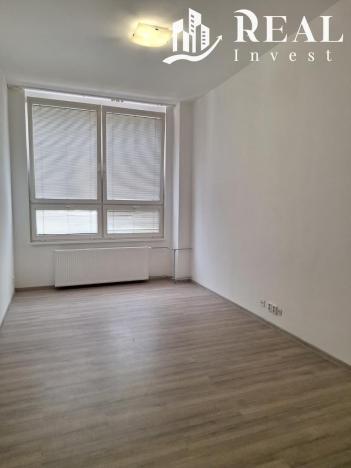 Pronájem bytu 2+1, Meziboří, nám. 8. května, 50 m2