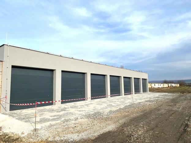 Pronájem garáže, Uherský Brod, 25 m2