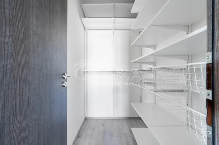 Prodej bytu 3+kk, Hořovice, U Školky, 54 m2