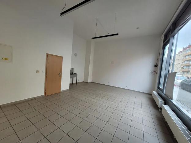 Pronájem obchodního prostoru, Brno, Purkyňova, 39 m2