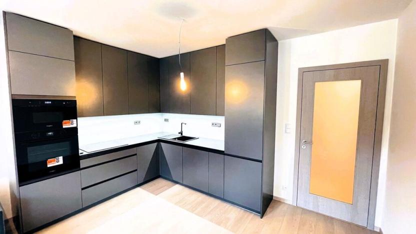 Prodej bytu 2+kk, Praha, 54 m2