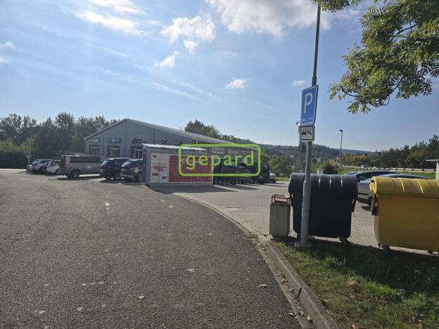 Pronájem obchodního prostoru, Mníšek pod Brdy, Pražská, 250 m2