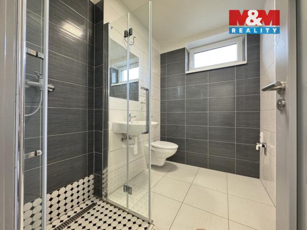 Pronájem bytu 2+kk, Chlumec nad Cidlinou - Chlumec nad Cidlinou IV, Mládežnická, 45 m2