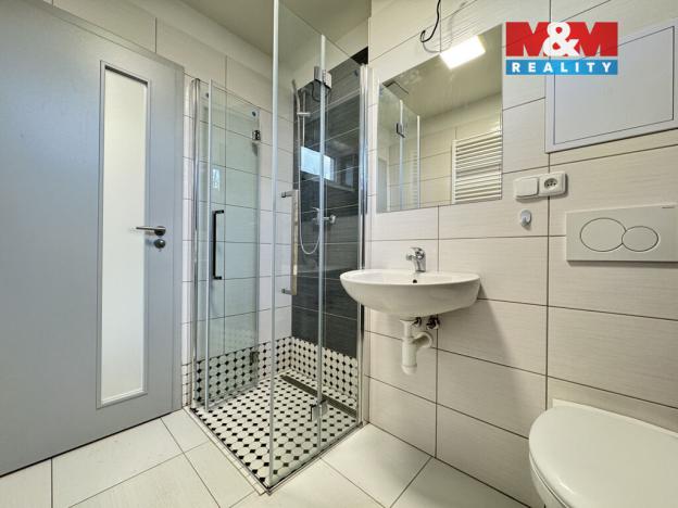 Pronájem bytu 2+kk, Chlumec nad Cidlinou - Chlumec nad Cidlinou IV, Mládežnická, 45 m2