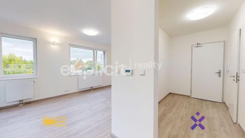 Pronájem bytu 2+kk, Zlín, Nad Stráněmi, 63 m2