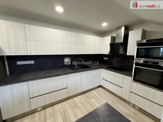 Pronájem bytu 4+kk, Mariánské Lázně, třída Vítězství, 202 m2