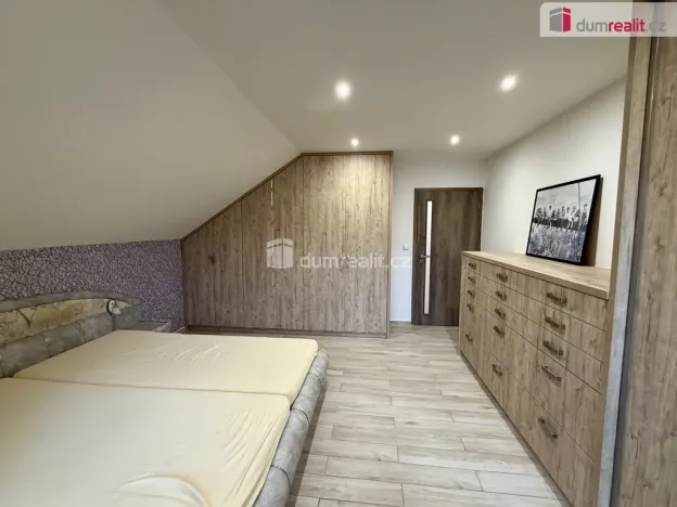 Pronájem bytu 4+kk, Mariánské Lázně, třída Vítězství, 202 m2