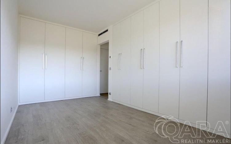 Pronájem rodinného domu, Praha, Hejného, 170 m2