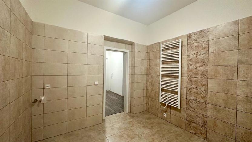 Pronájem bytu 3+kk, Cheb, okres cheb, náměstí Krále Jiřího z Poděbrad, 90 m2