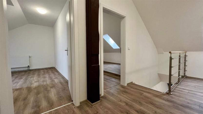 Pronájem bytu 3+kk, Cheb, okres cheb, náměstí Krále Jiřího z Poděbrad, 90 m2