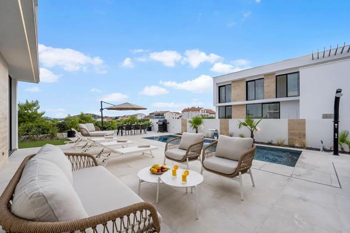 Prodej vily, Tribunj, Chorvatsko, 150 m2