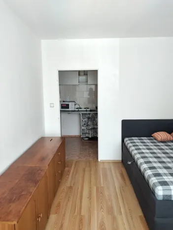 Pronájem bytu 1+kk, Praha - Liboc, Navigátorů, 20 m2
